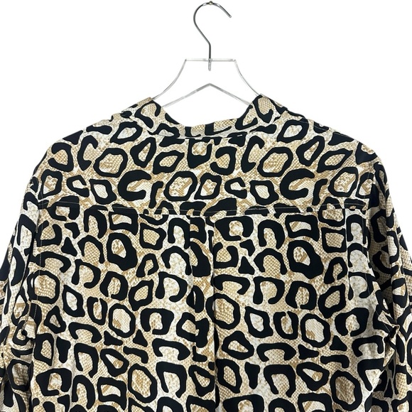 Equipment Femme Silk Button Down Tunic Blouse Leopard Print Shirt Size Medium - Picture 5 of 11